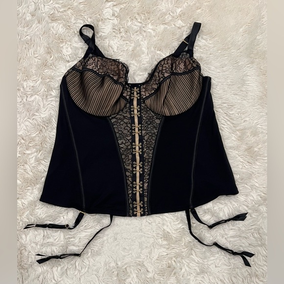 Cacique Other - Cacique Women’s Veiled Lace Corset‎ 40DD Black Lingerie Bustier Garter Boudoir